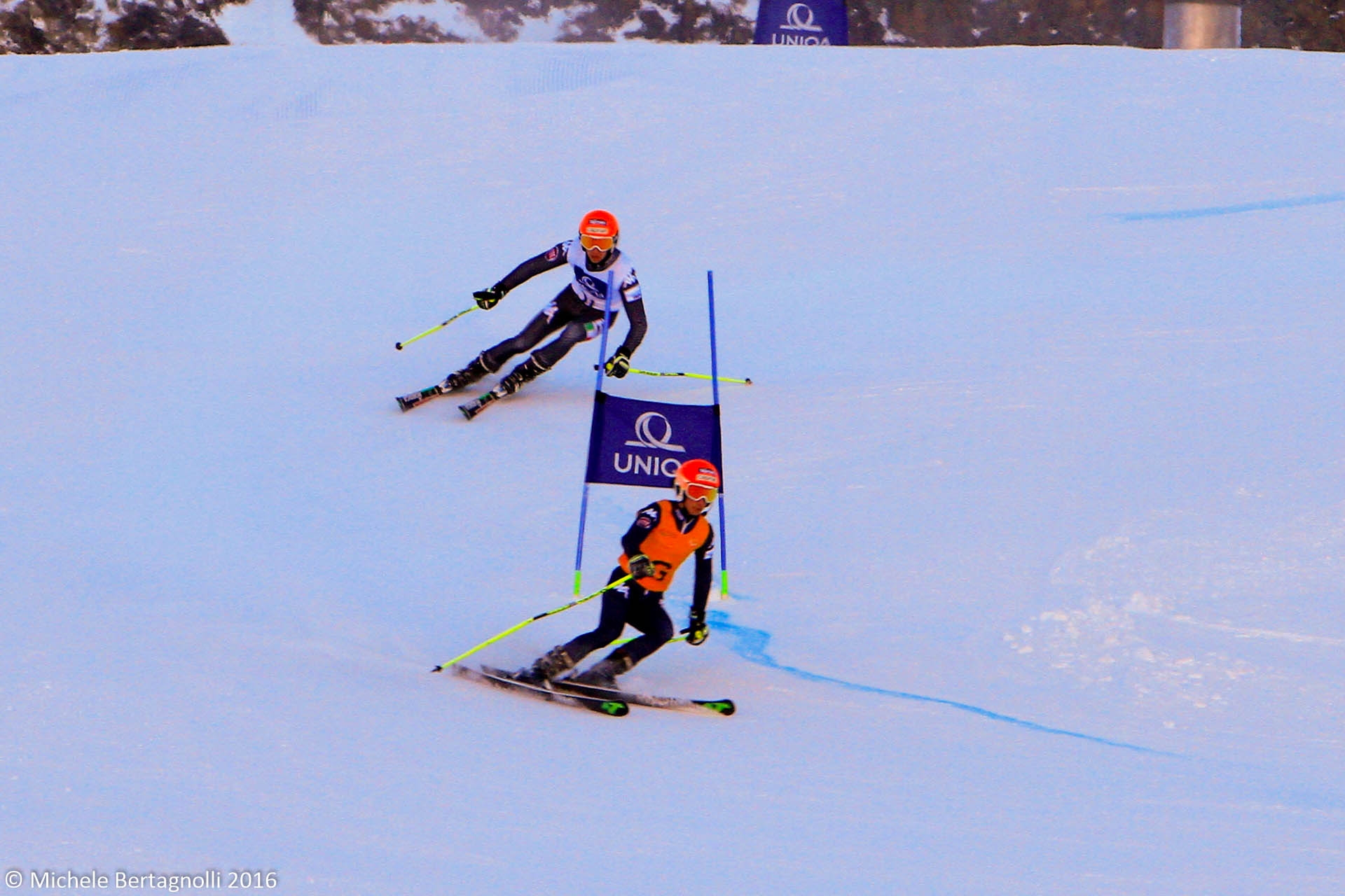 2722f6bcd13027c06fe9d3b0e6f955cf