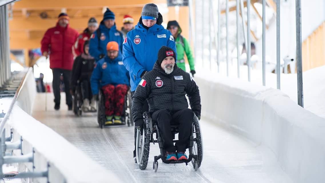 8e5f062e9750688c028aaa3058da9ec4